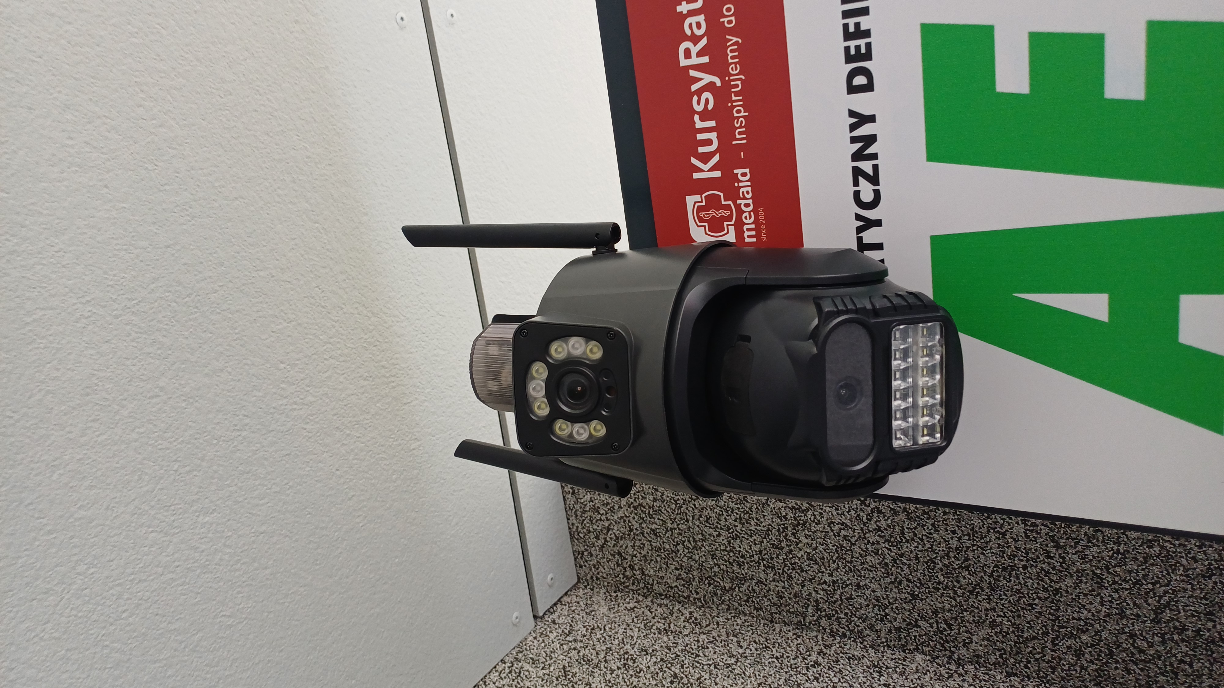 Stacja AED przy PSP 26