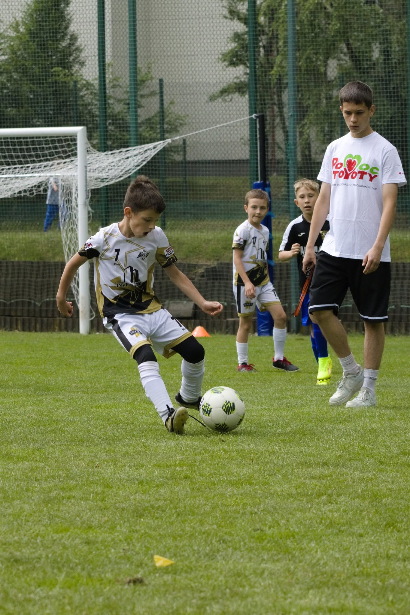 Międzynarodowy futbol
