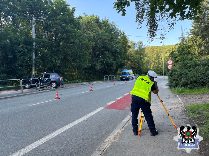 Źle się poczuł za kierownicą i doprowadził do zdarzenia drogowego