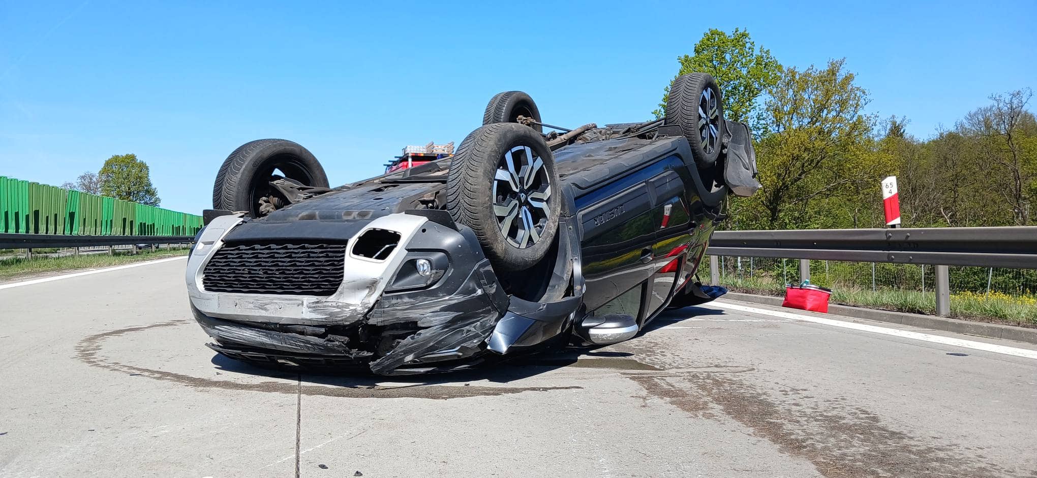Dachowanie na autostradzie A4