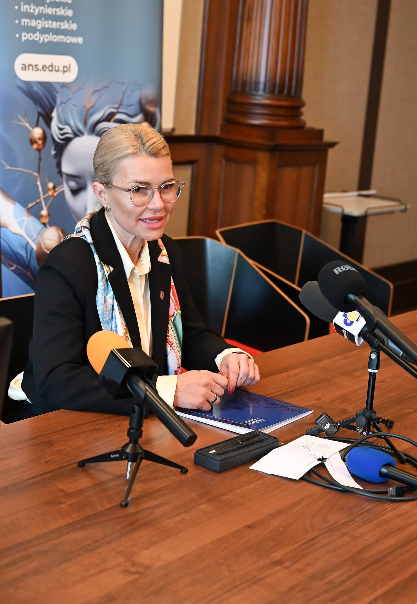 Osiem nowych porozumień