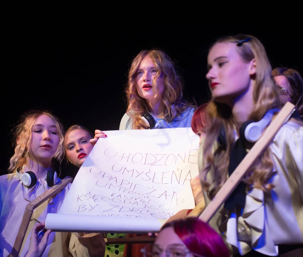 Spektakl I LO w finale