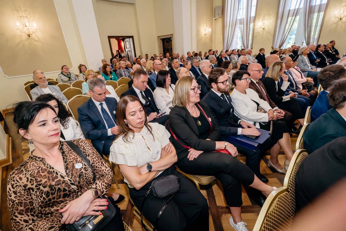 Po uroczystej sesji
