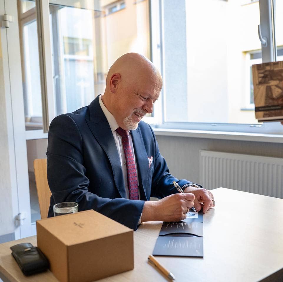 Tłumy na spotkaniu z Markiem Krajewskim