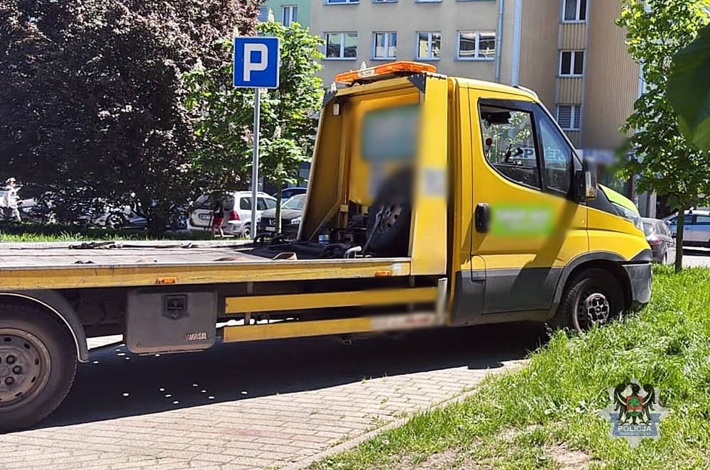 Ukradł lawetę i doprowadził do kilku kolizji