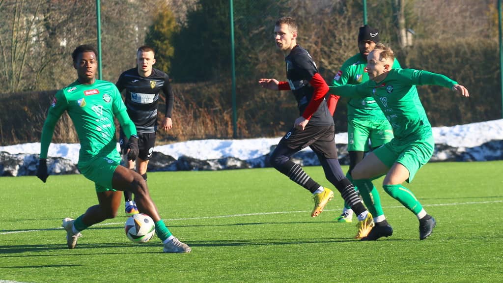 Solidna lekcja futbolu