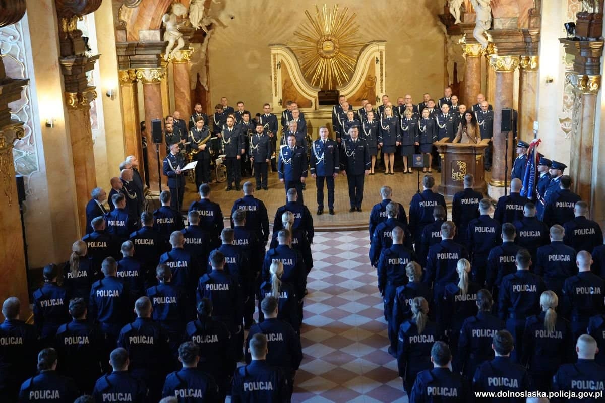 Nowi funkcjonariusze w służbie