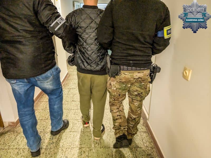 Tymczasowy areszt za ataki na kobiety