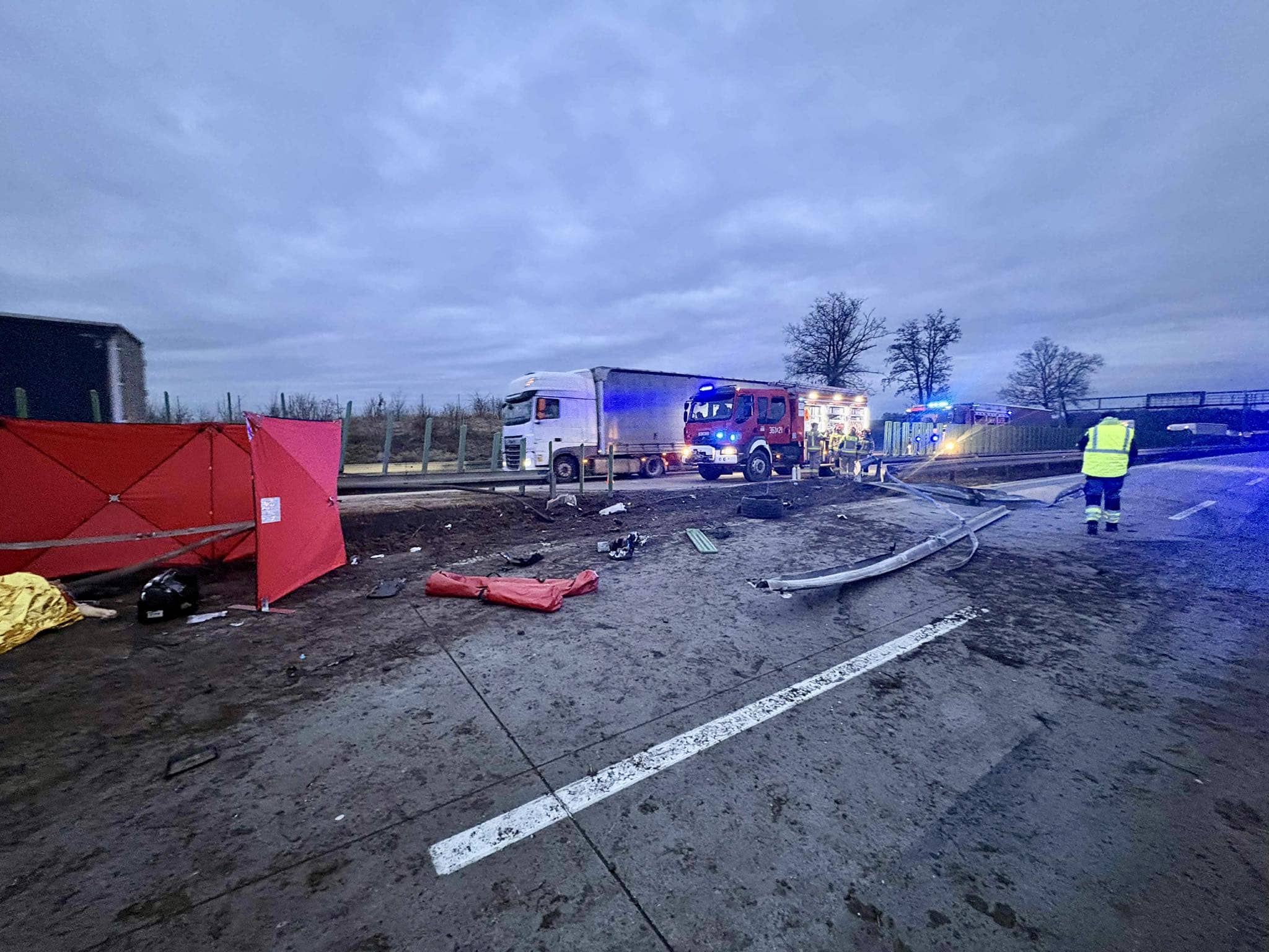 Dramat na autostradzie. Nie żyje jedna osoba!