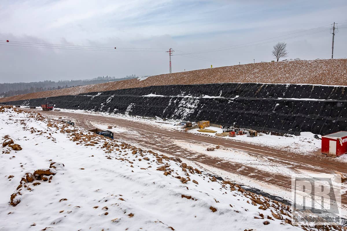 Budowa czeskiej D11, przedłużenie polskiej S3