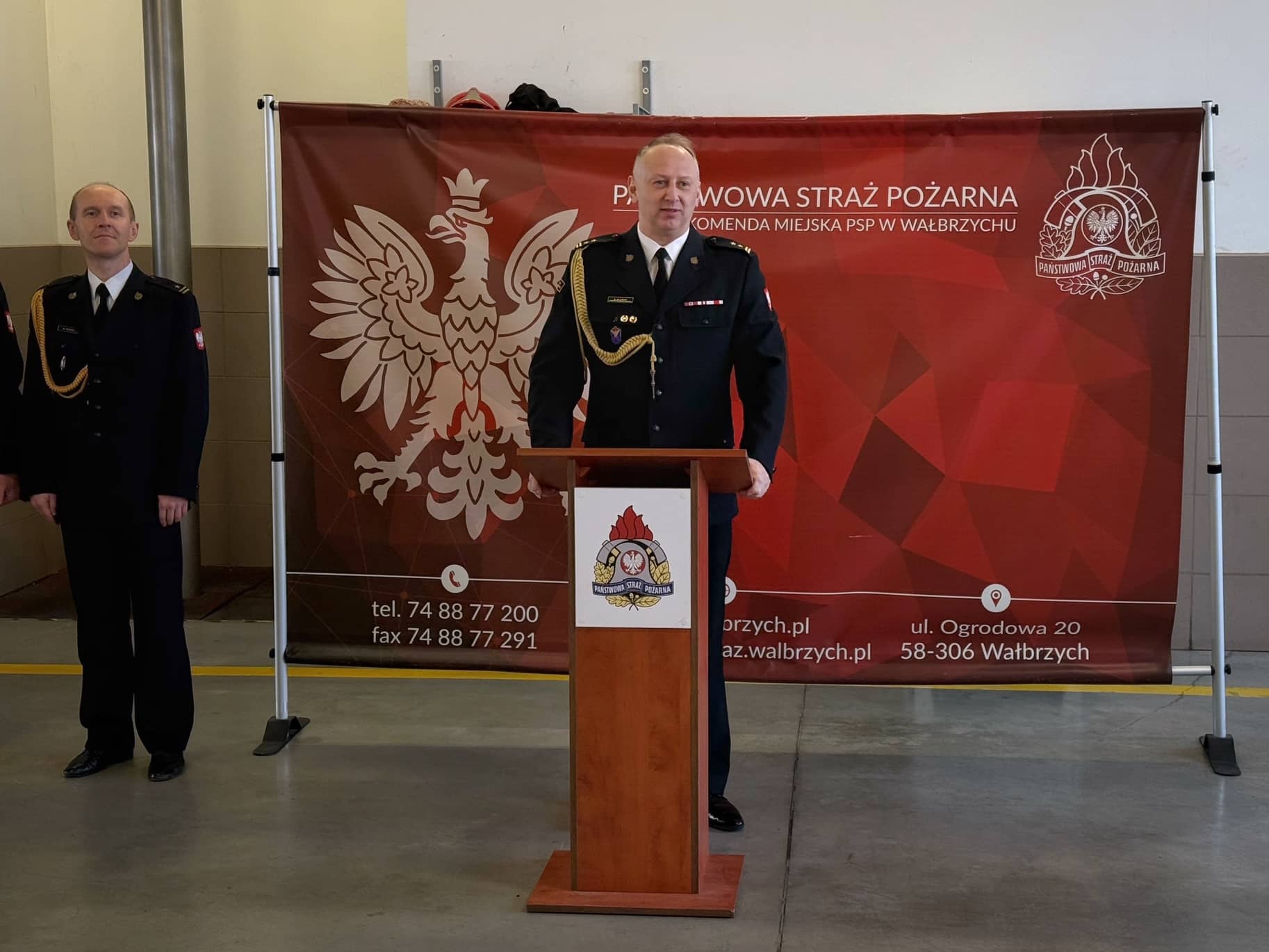 Uroczysta zmiana służby