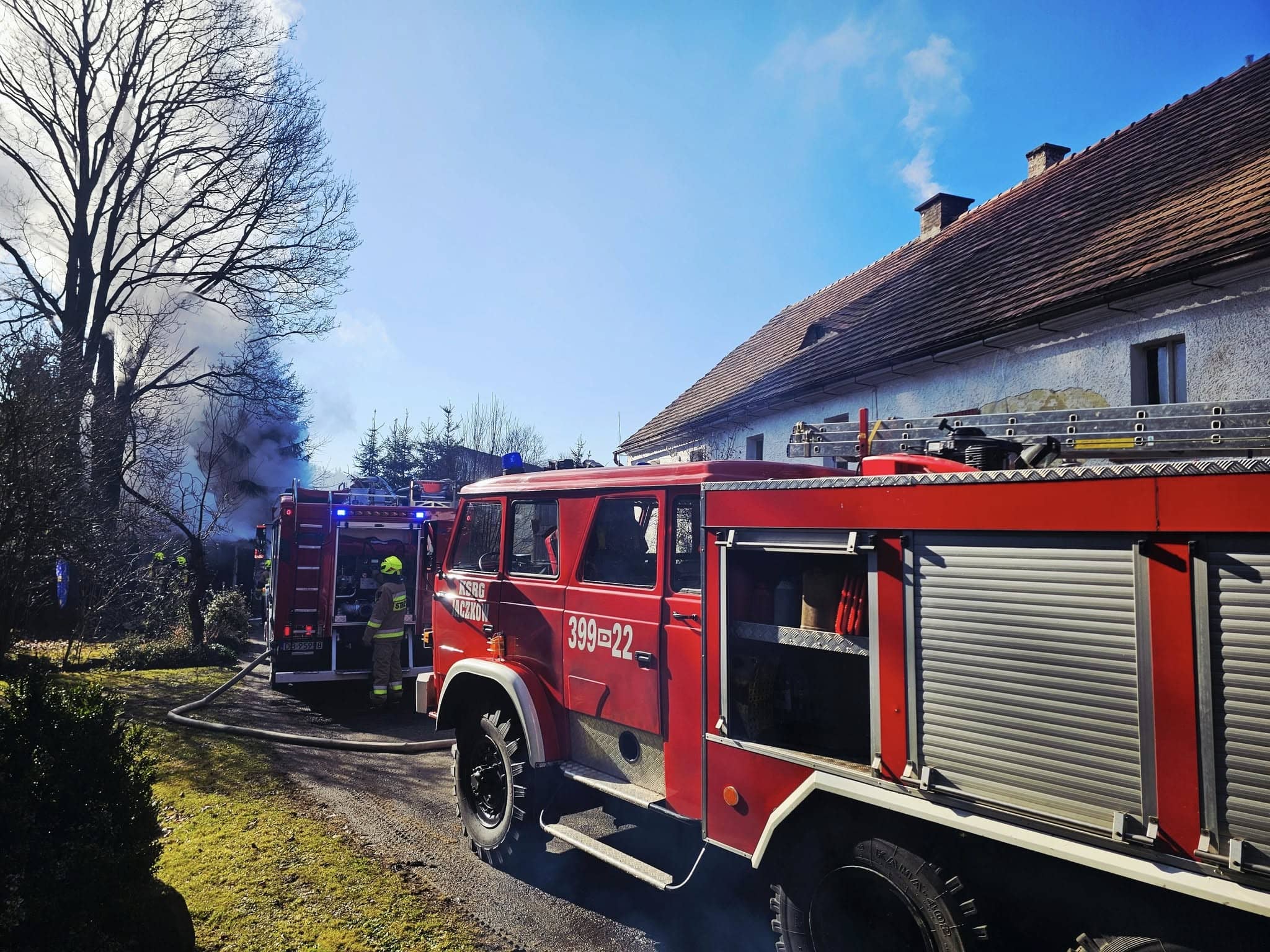 Samochód spłonął