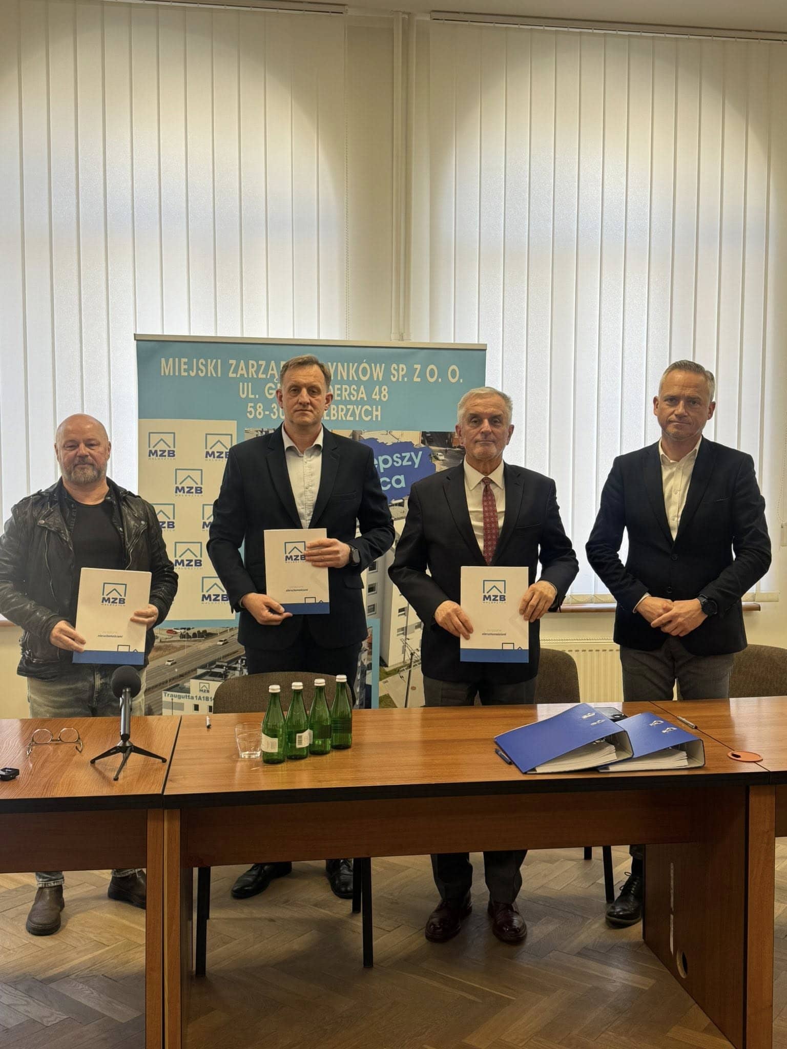 Siedem mieszkań na Mickiewicza