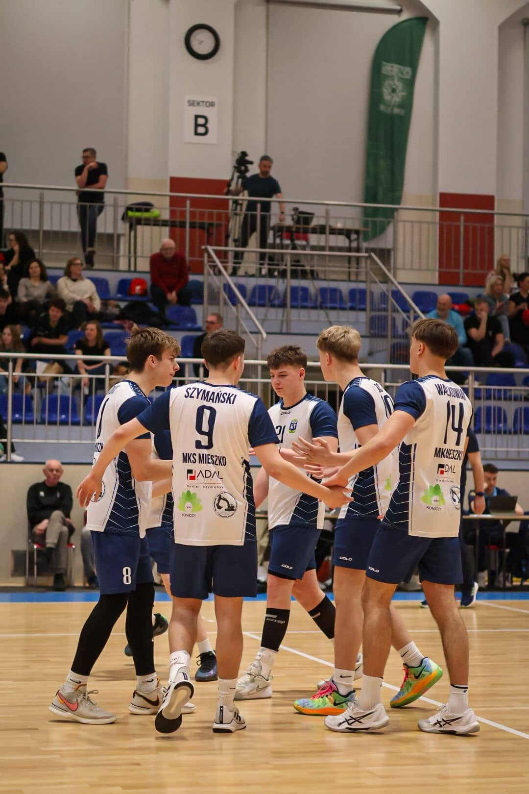 Juniorzy młodsi KPS–u już w pófinale