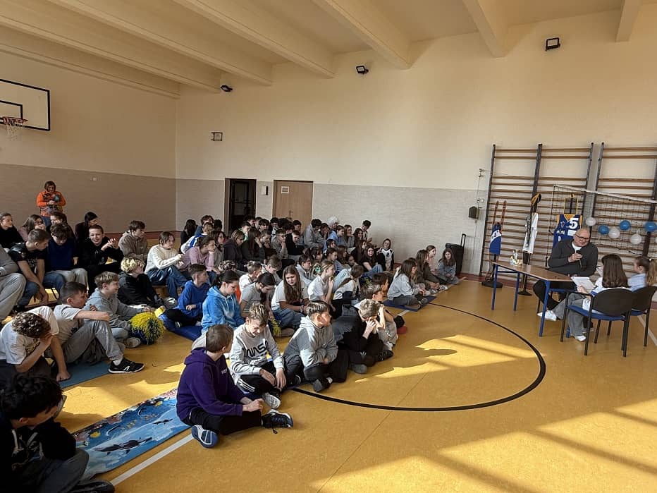 Spotkanie z historią koszykówki w PSP 37