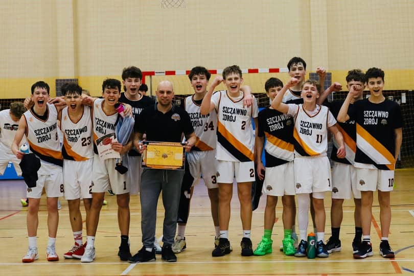 Koszykarze MKS–u z dwoma wygranymi