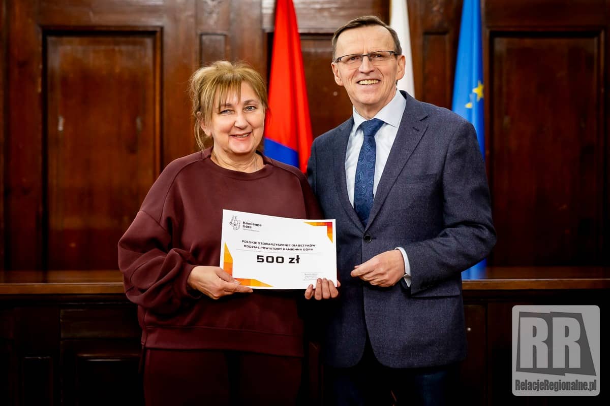 Wręczono dotacje organizacjom pozarządowym