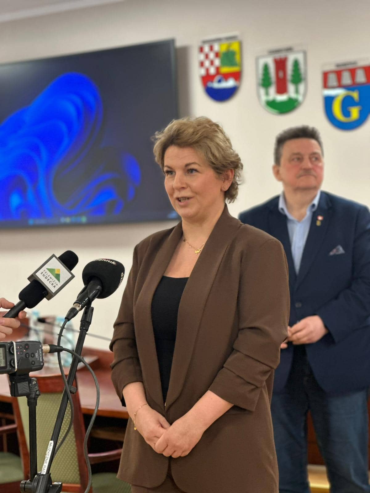 Powiatowi seniorzy po pierwszej sesji
