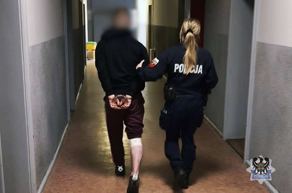 Ułańska fantazja 18–latka zakończona na płocie...